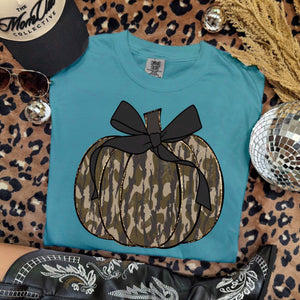 Preppy Camo Pumpkin w/black bow